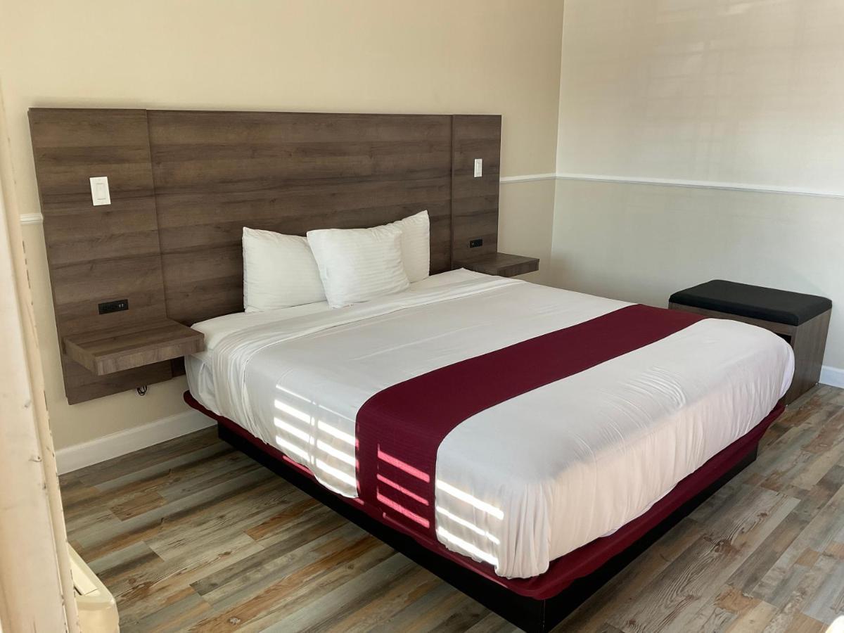 Escondido Inn Экстерьер фото